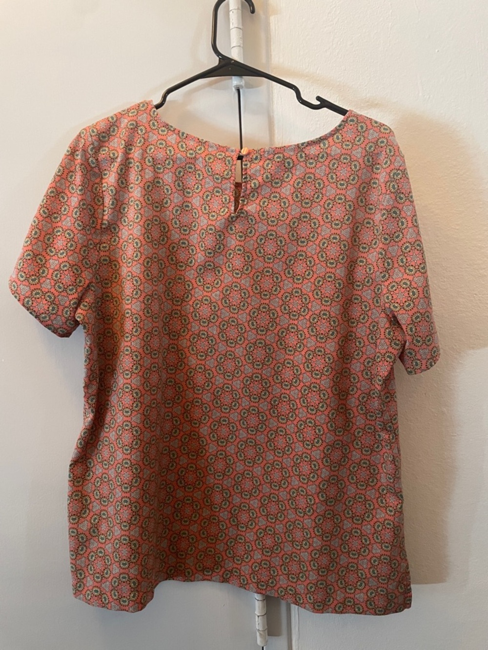 Pink patterned blouse - Picture 2 of 4